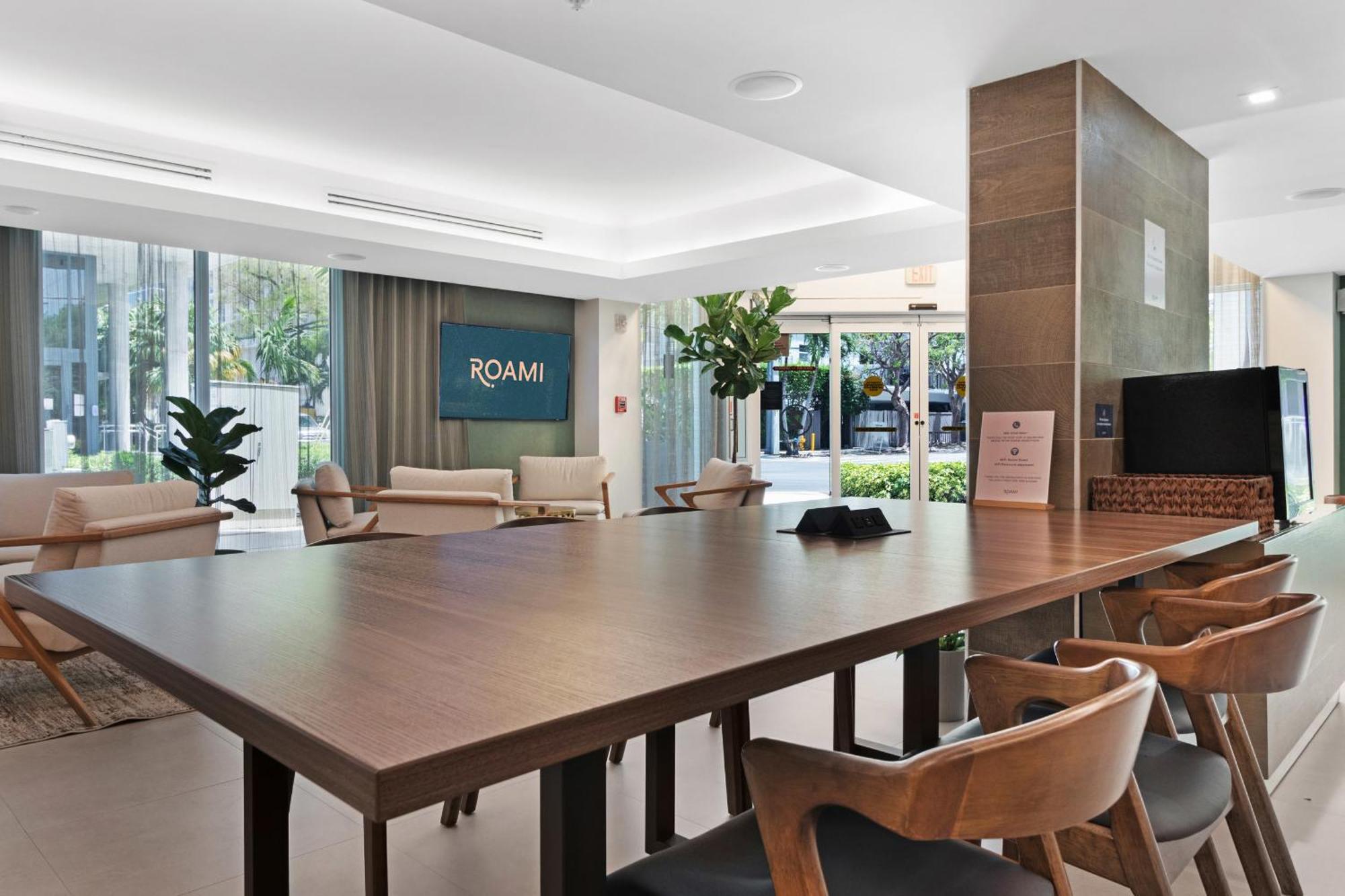 Roami At Habitat Brickell Aparthotel ไมอามี ภายนอก รูปภาพ